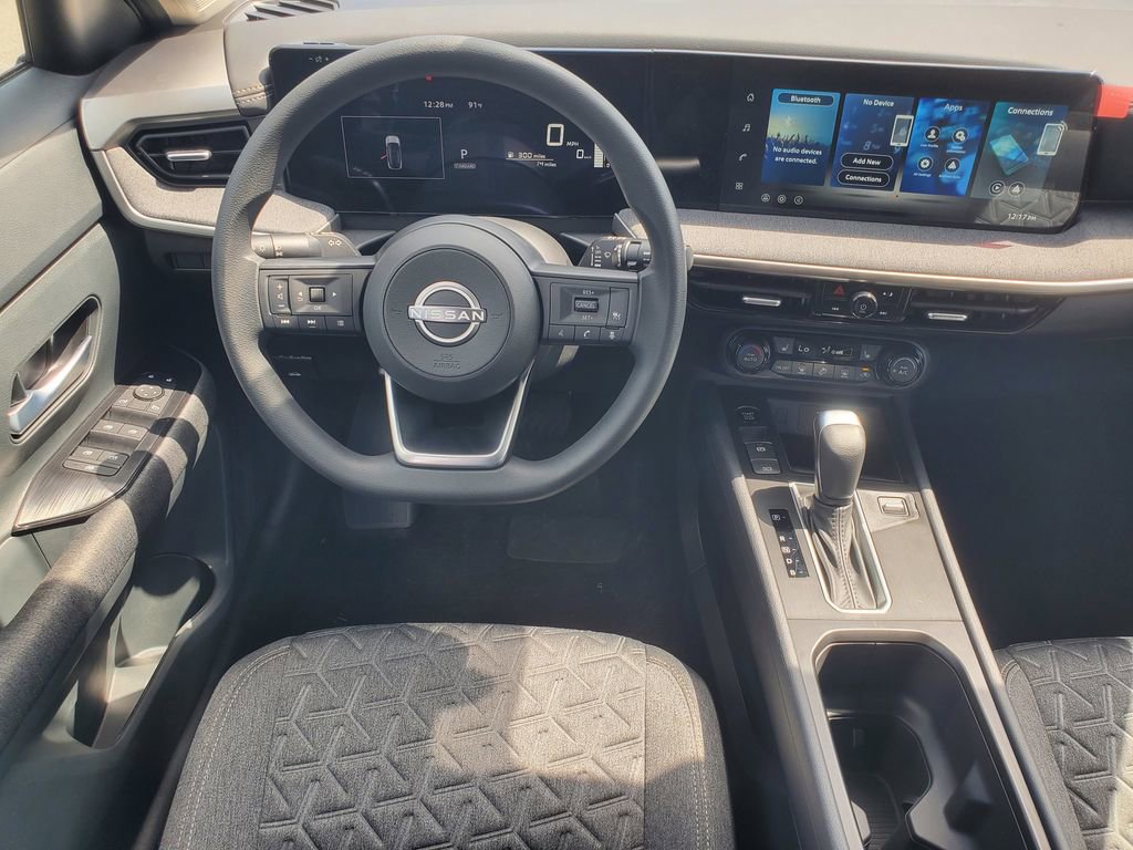 New 2025 Nissan Kicks SV w/ Charging Package image 30