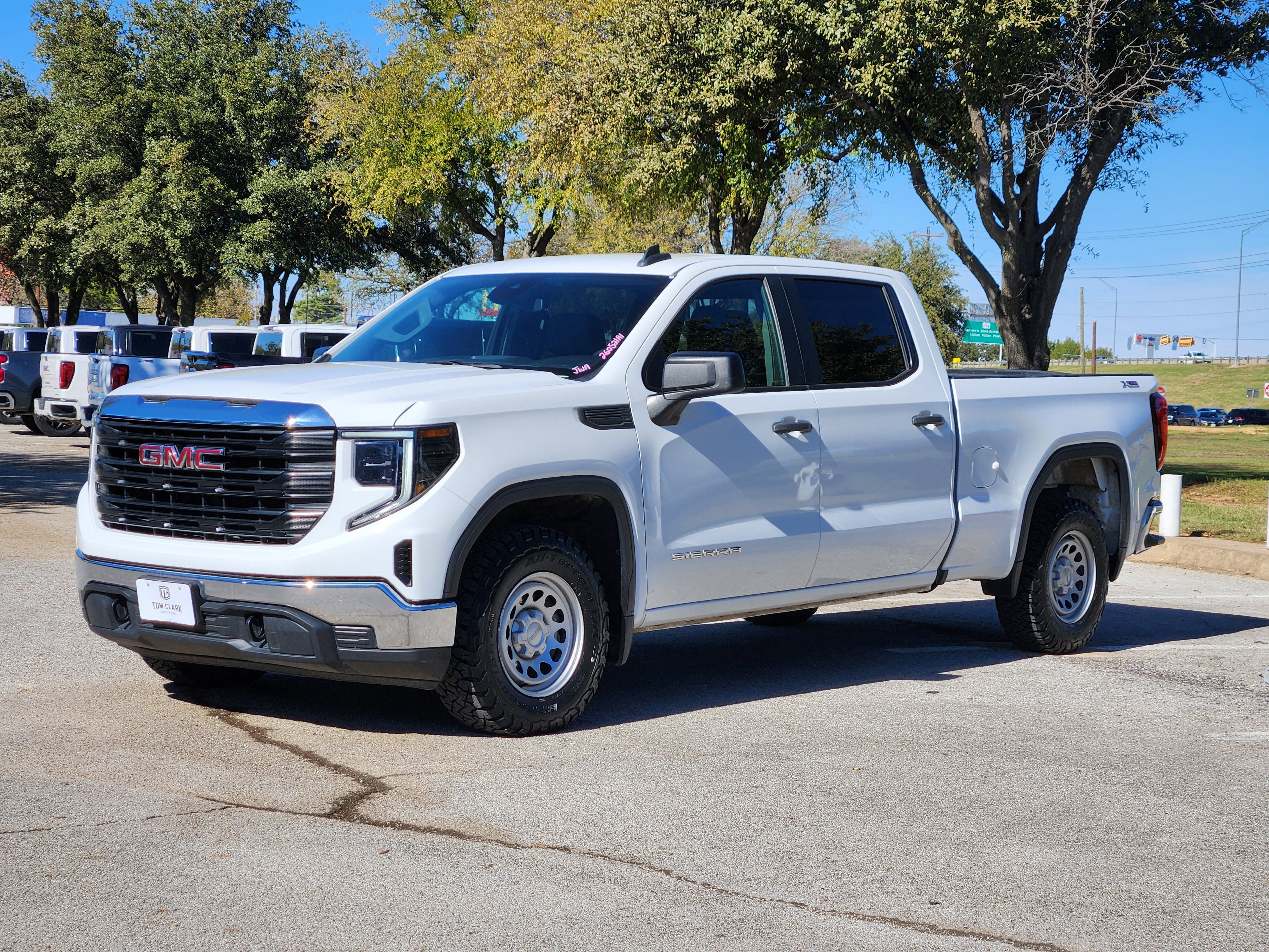 Used 2023 GMC Sierra 1500 Pro image 3