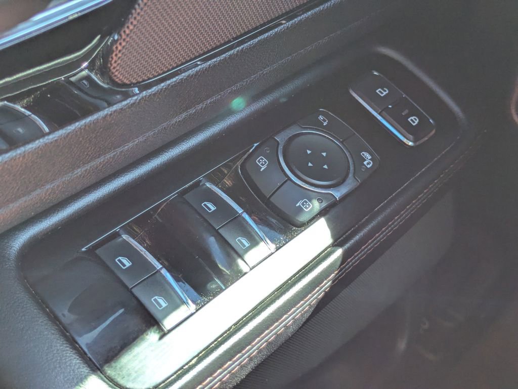 Used 2023 Lincoln Aviator Reserve image 27