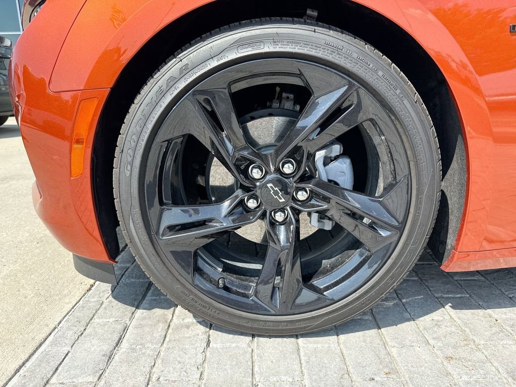 Used 2023 Chevrolet Camaro LT w/ RS Package RWD image 10