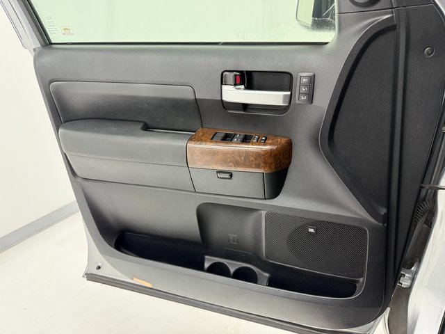 Used 2010 Toyota Tundra Limited image 16