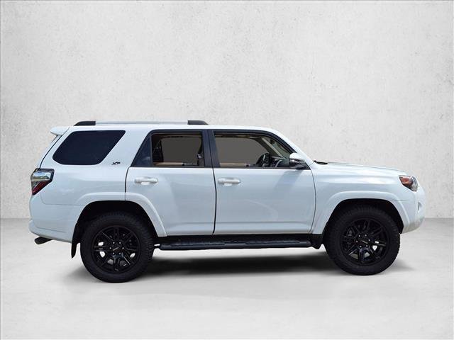 Used 2023 Toyota 4Runner SR5 Premium w/ Moonroof Package AWD/4WD image 4