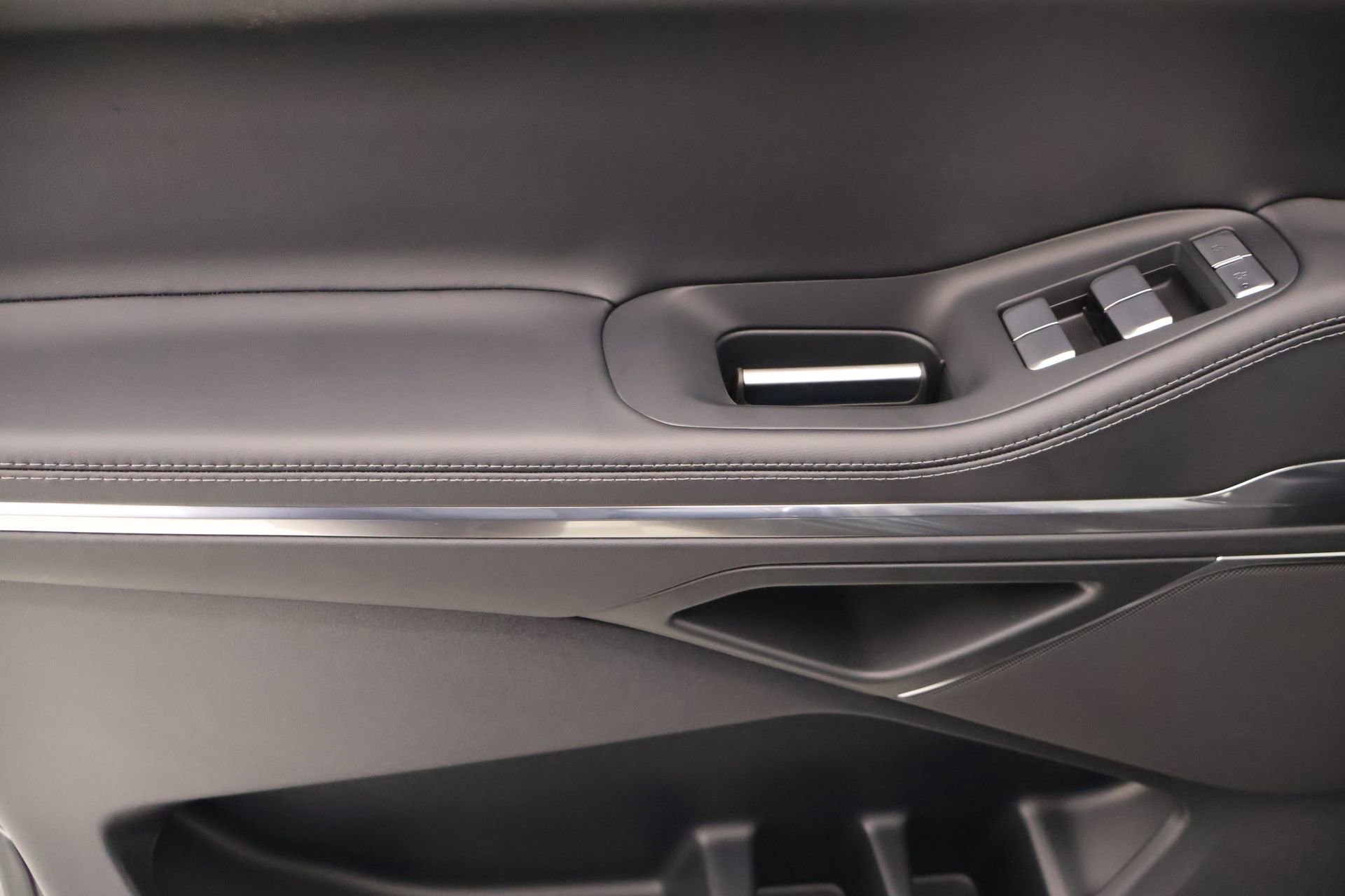 New 2026 Lincoln Navigator Premiere image 16