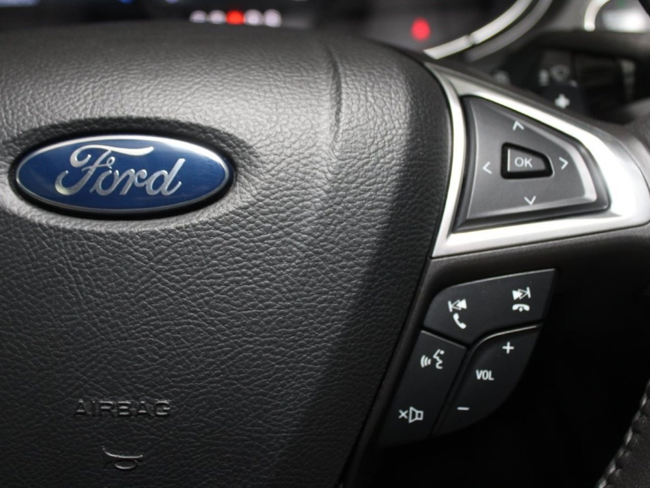 Used 2015 Ford Fusion Titanium FWD image 32