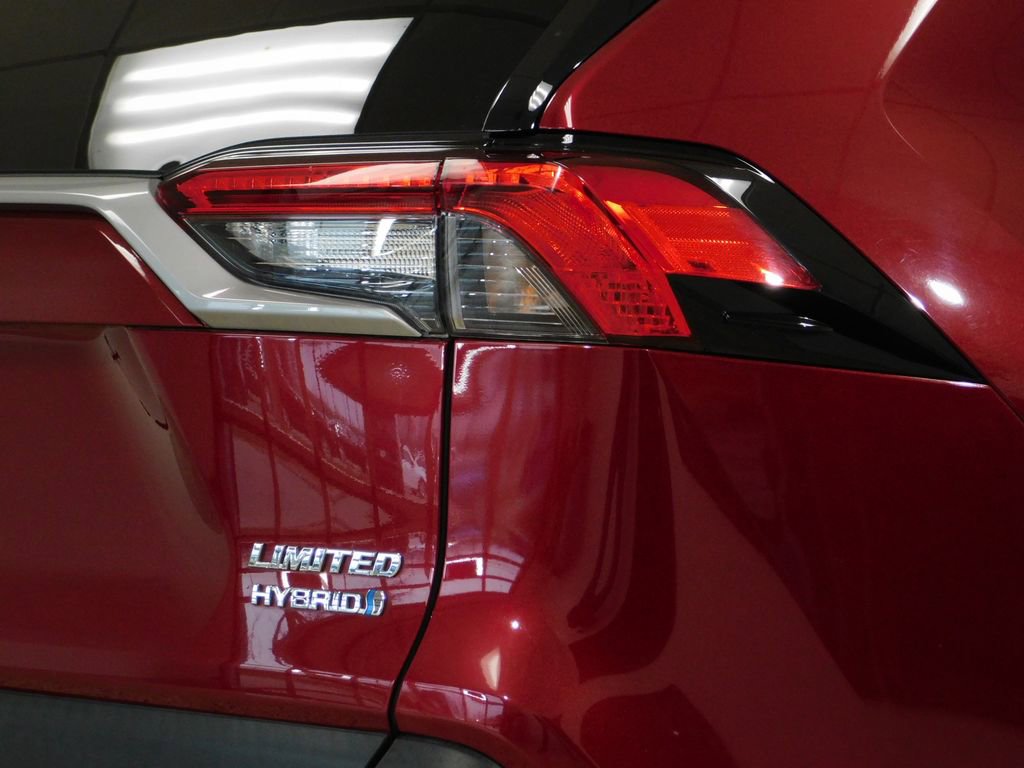Used 2020 Toyota RAV4 Limited w/ Carpet Mat Package image 84