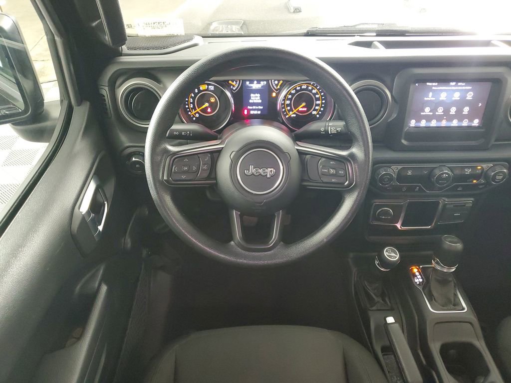 Used 2022 Jeep Wrangler Unlimited Sport image 14