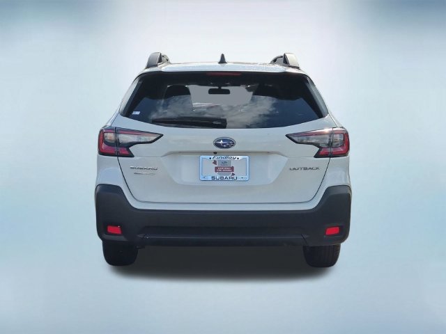 Used 2025 Subaru Outback Premium AWD/4WD image 6