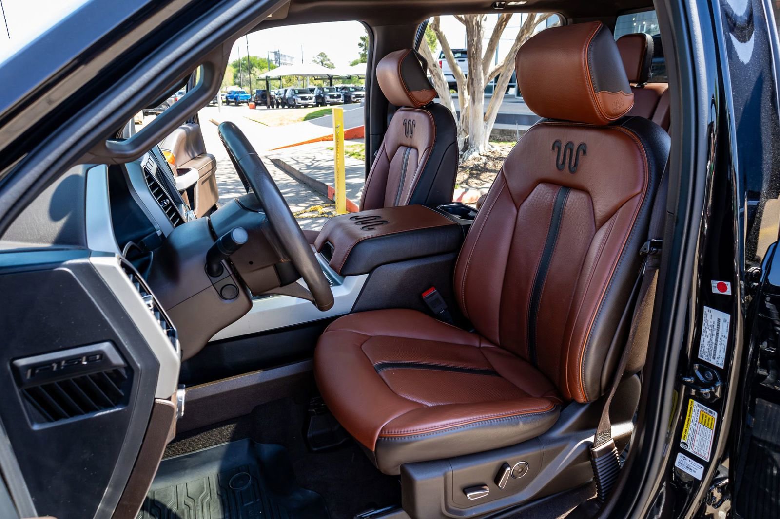 Used 2020 Ford F150 King Ranch w/ Equipment Group 601A Luxury AWD/4WD image 26