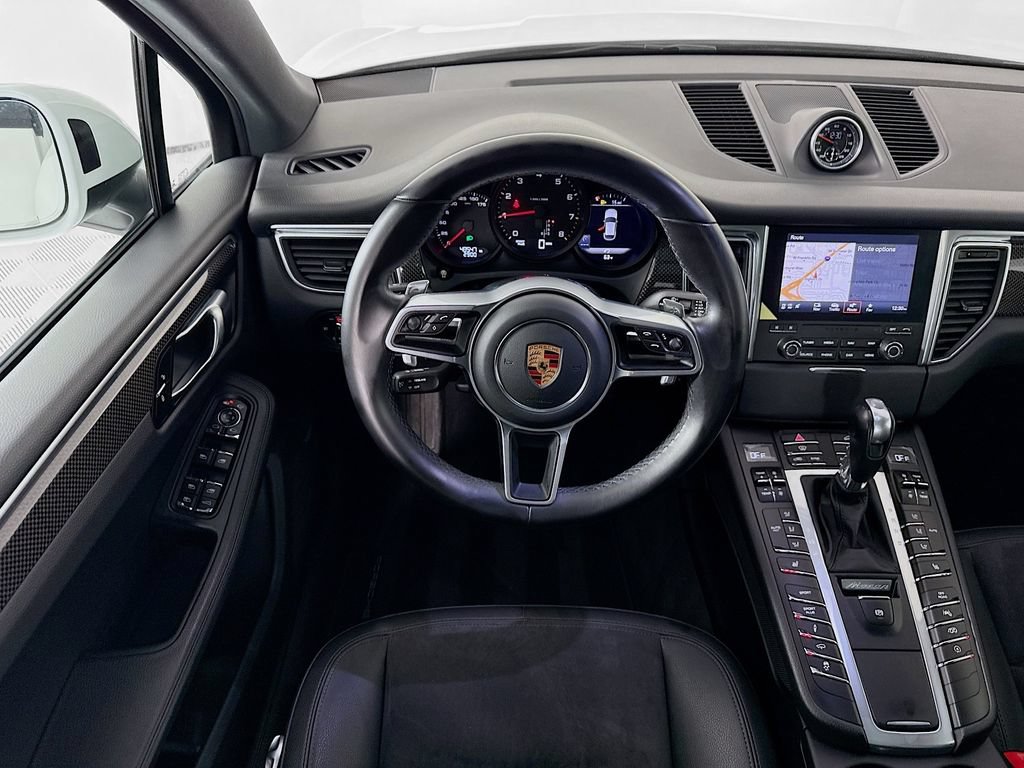 Certified 2018 Porsche Macan Sport Edition AWD/4WD image 23