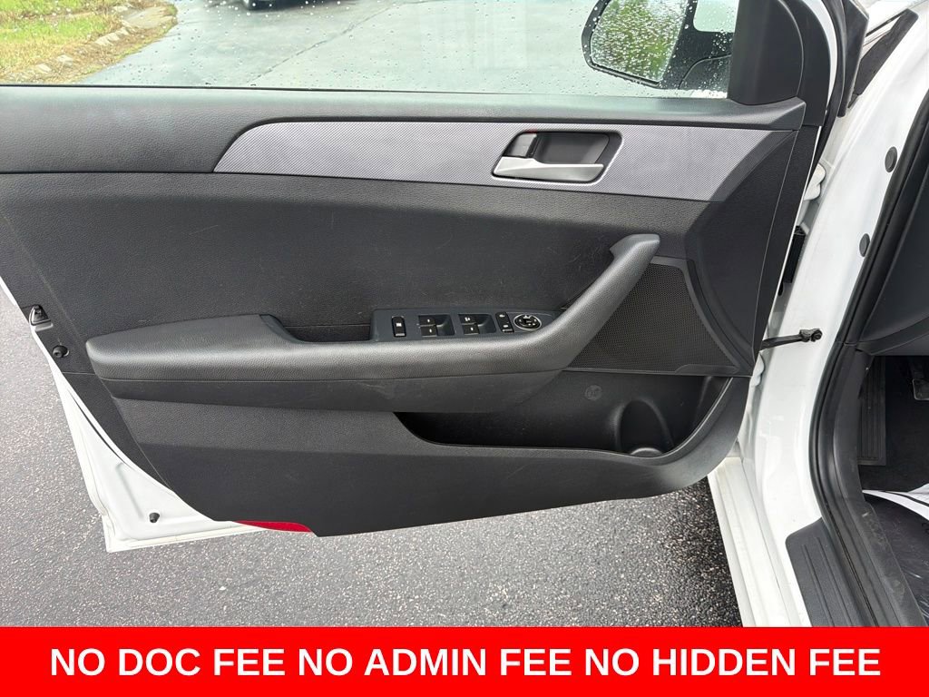 Used 2019 Hyundai Sonata SE FWD image 12