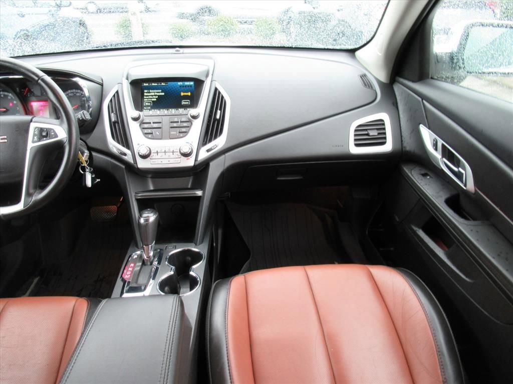 Used 2017 GMC Terrain SLT image 14