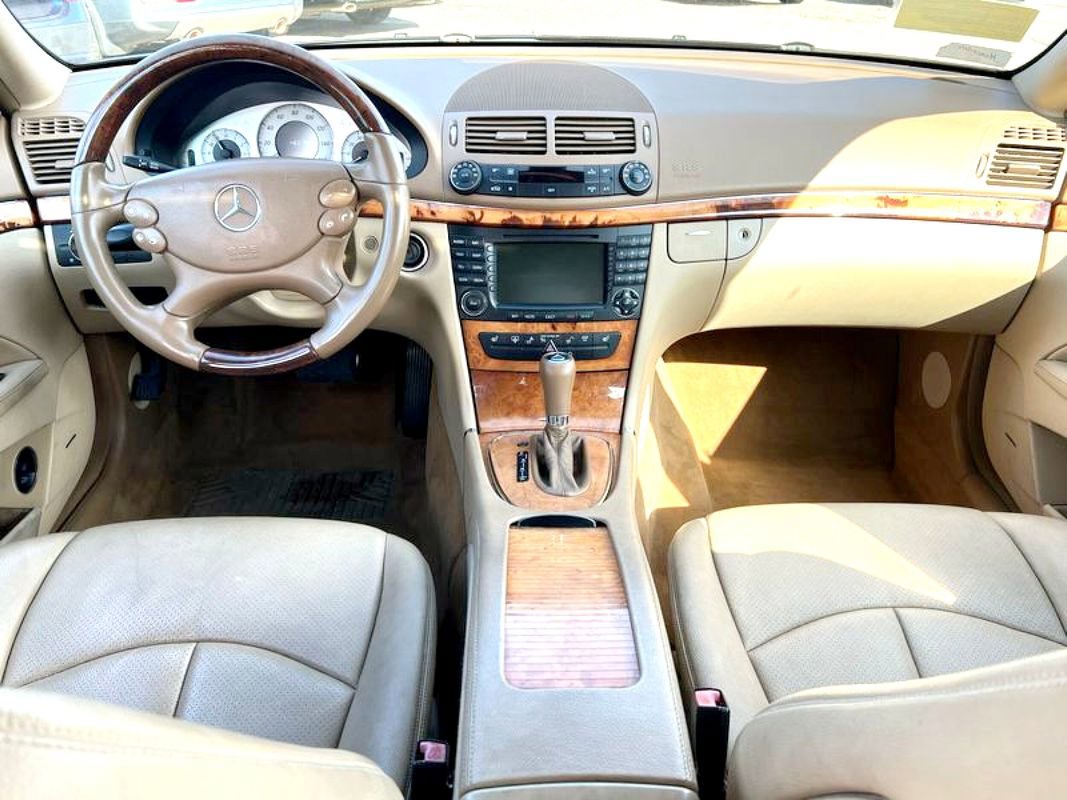 Used 2008 Mercedes-Benz E 350 4MATIC image 12