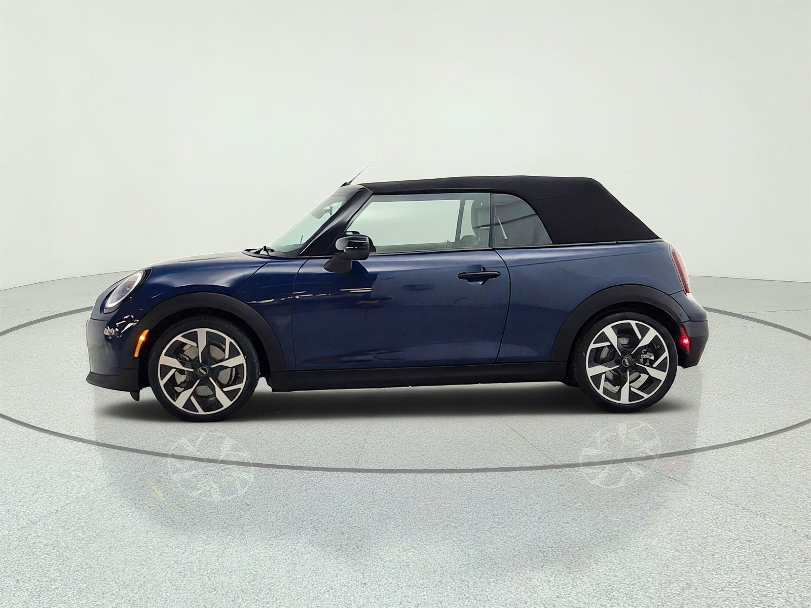 Used 2026 MINI Cooper S FWD image 8