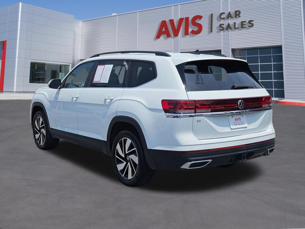 Used 2025 Volkswagen Atlas SE FWD image 3