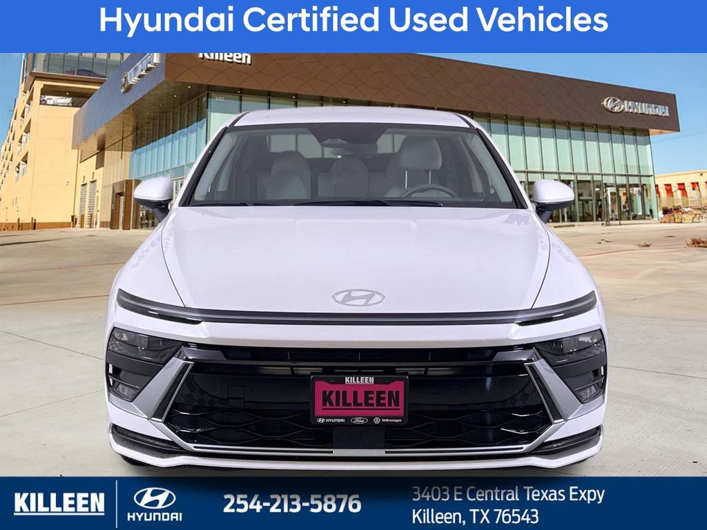 Used 2025 Hyundai Sonata SE image 2