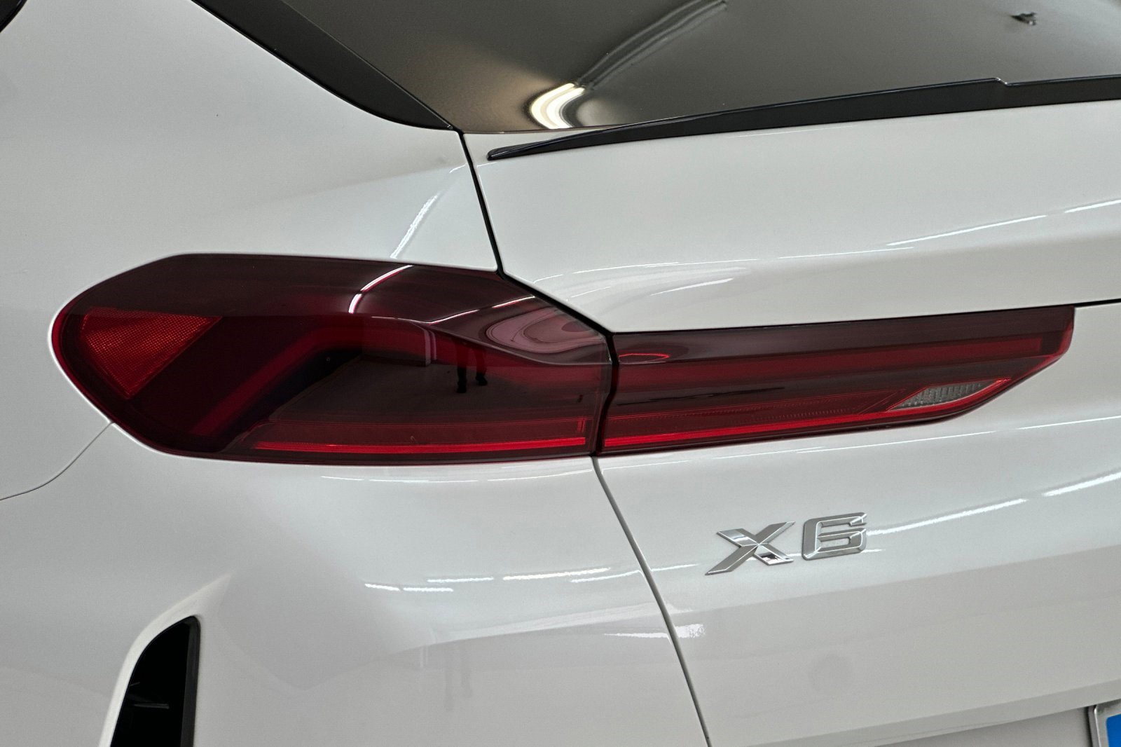 Certified 2024 BMW X6 xDrive40i w/ Premium Package AWD/4WD image 12