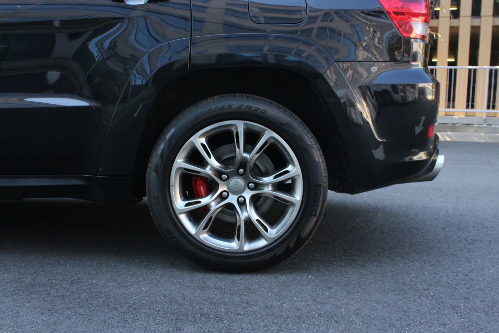 Used 2012 Jeep Grand Cherokee SRT8 AWD/4WD image 10