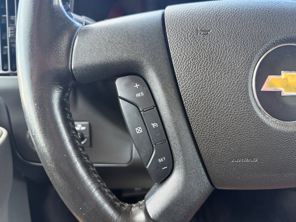 Used 2021 Chevrolet Express 3500 w/ Power Convenience Package RWD image 17