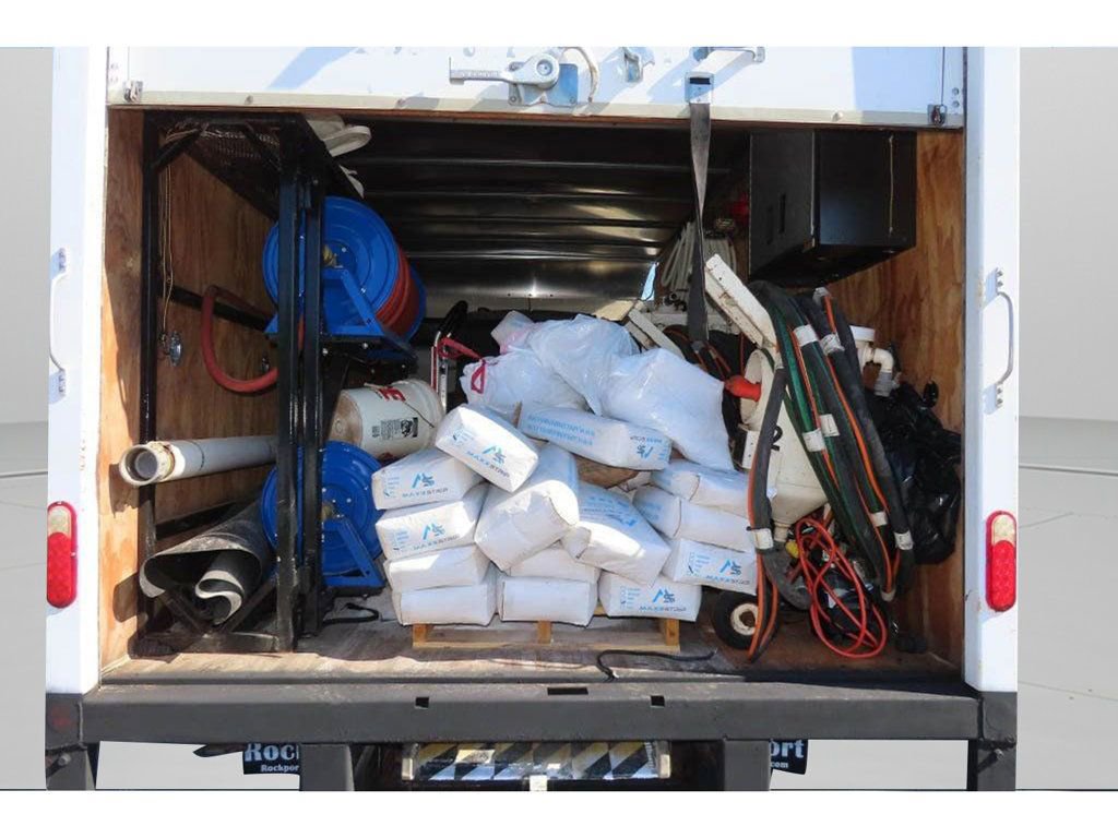 Used 2017 Ford E-450 and Econoline 450 Super Duty w/ Power Windows & Locks Group RWD image 21
