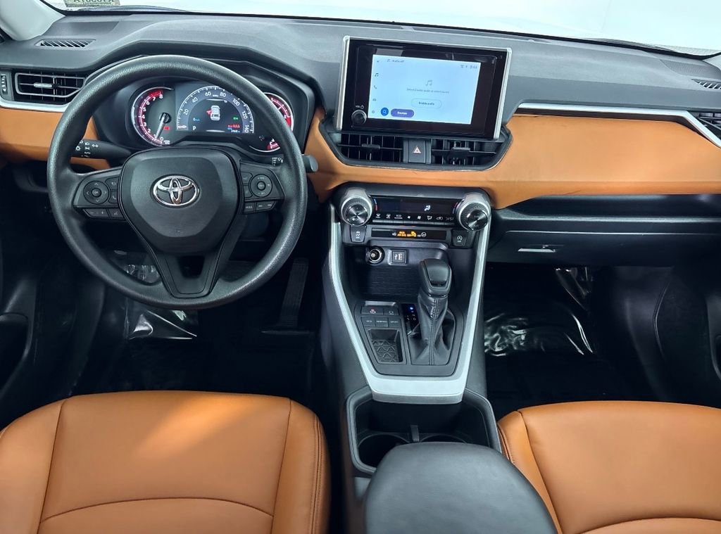 Certified 2025 Toyota RAV4 XLE w/ Convenience Package image 25
