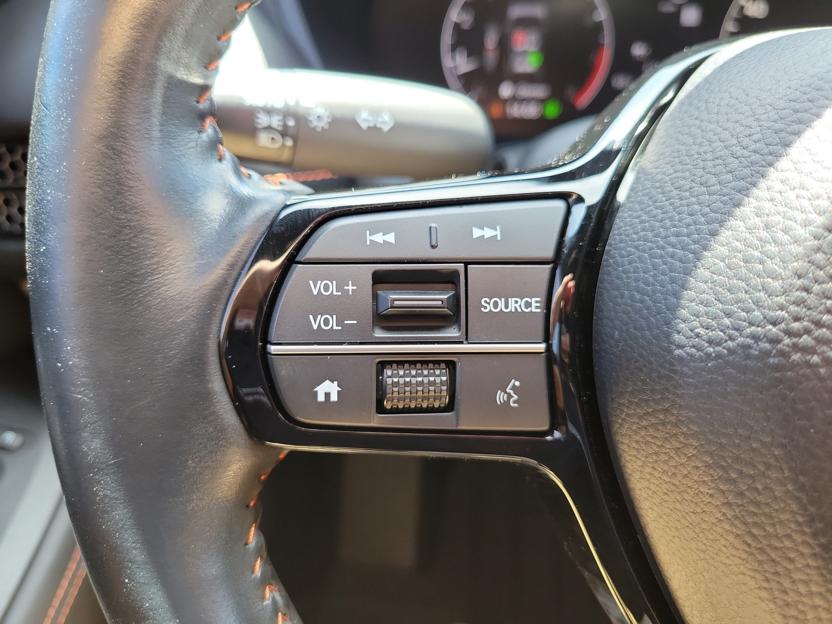 Certified 2024 Honda HR-V Sport image 29