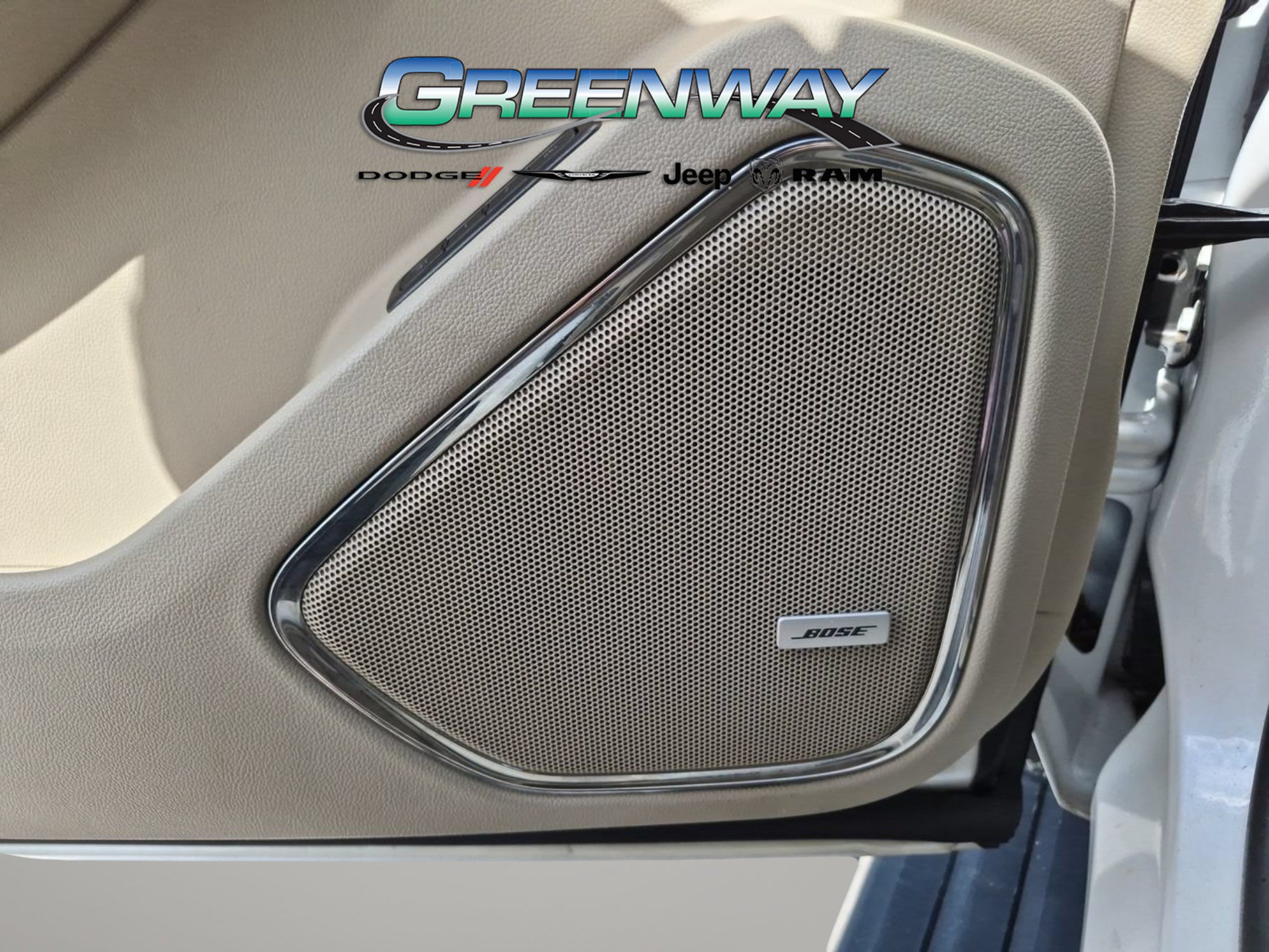 Used 2019 GMC Yukon XL Denali w/ Denali Ultimate Package RWD image 15