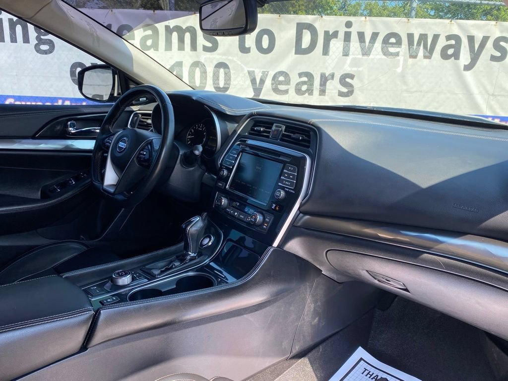 Used 2019 Nissan Maxima 3.5 SV FWD image 18