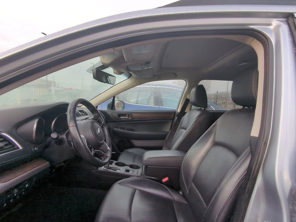 Used 2019 Subaru Outback 2.5i Limited w/ Popular Package #2 image 6