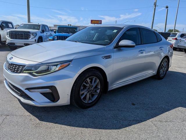 Used 2020 Kia Optima LX image 7