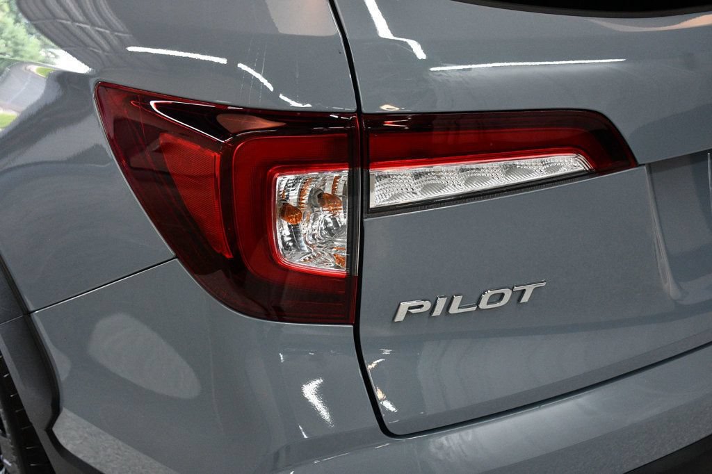 Used 2022 Honda Pilot TrailSport image 14
