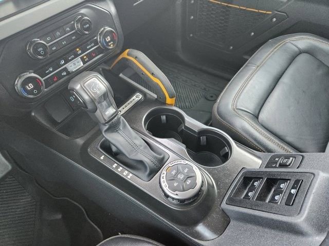 Used 2023 Ford Bronco Badlands w/ Sasquatch Package AWD/4WD image 19
