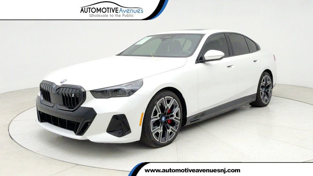 Used 2025 BMW i5 xDrive40 w/ M Sport Package image 1