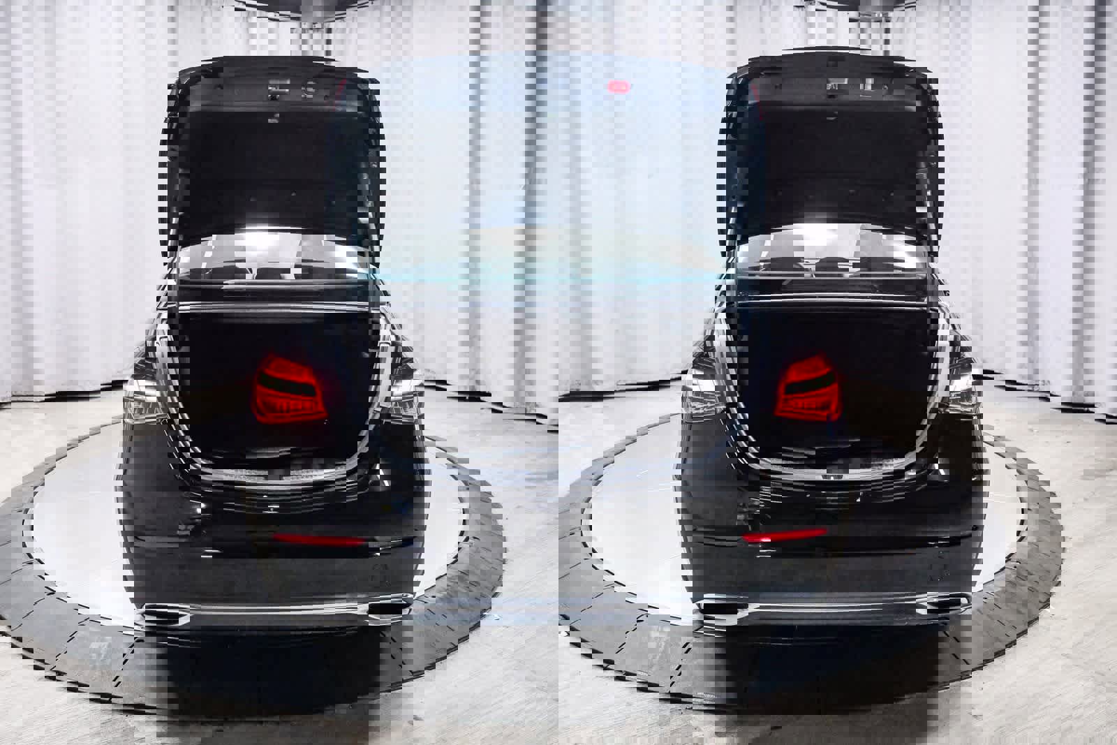 Certified 2023 Mercedes-Benz C 300 Sedan image 25