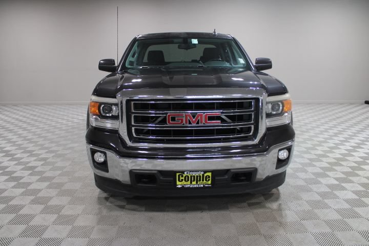 Used 2015 GMC Sierra 1500 SLE w/ SLE Value Package AWD/4WD image 2