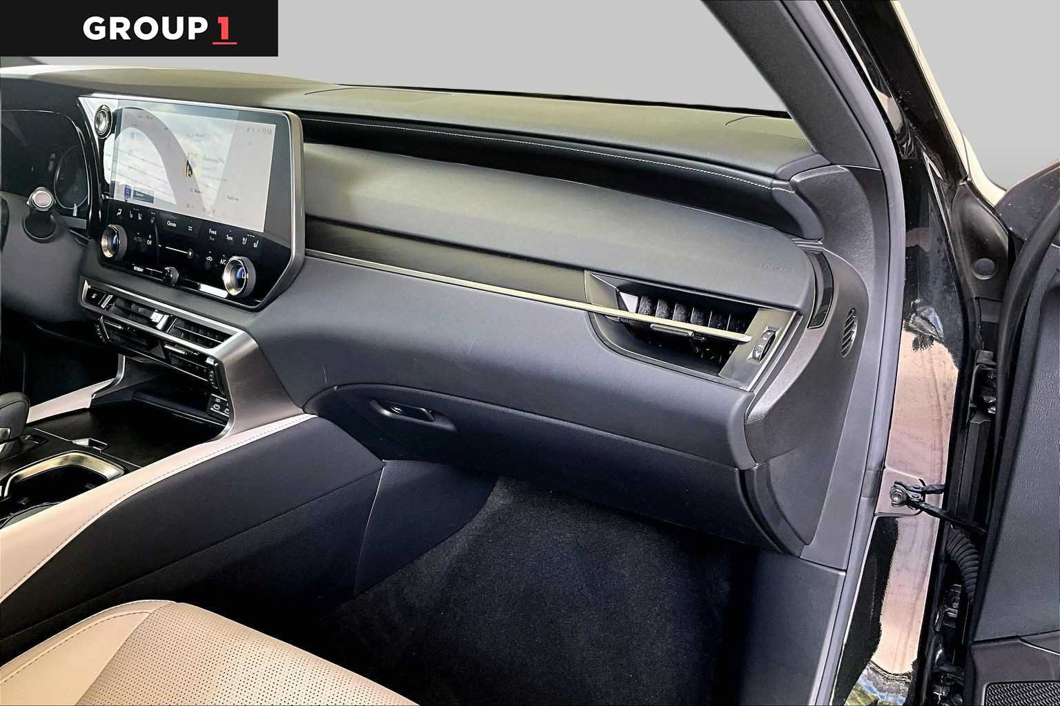 Certified 2024 Lexus RX 350 Premium Plus w/ Accessory Package (Z1) FWD image 16