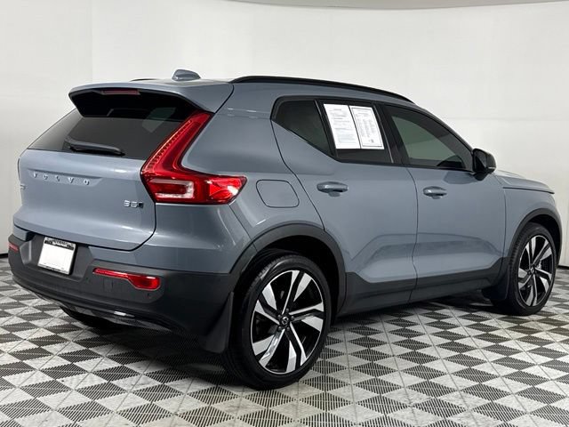 Used 2023 Volvo XC40 B5 Ultimate AWD/4WD image 8