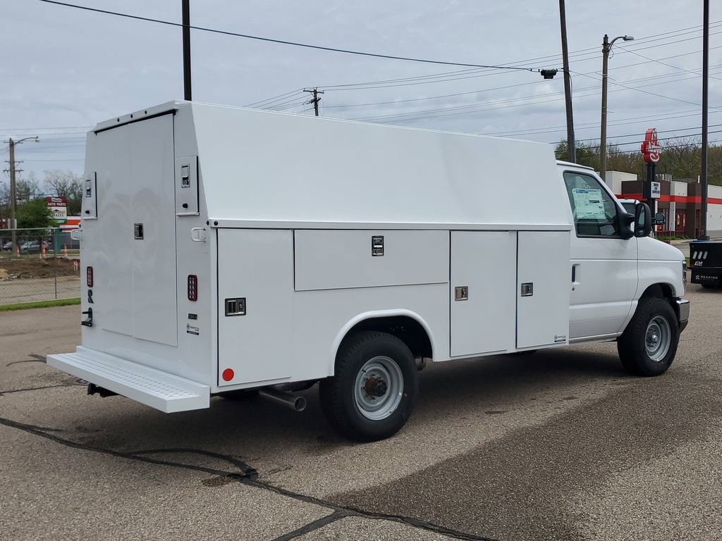 New 2025 Ford E-350 and Econoline 350 Super Duty w/ Power Equipment Group image 3