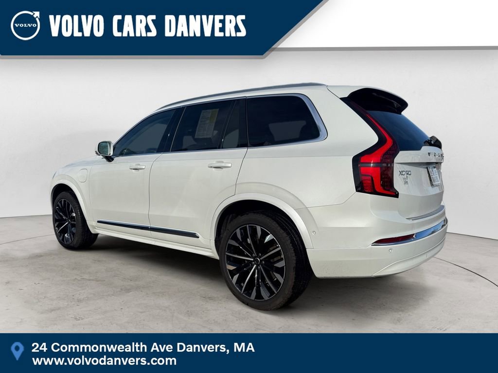 New 2025 Volvo XC90 T8 Ultra w/ Protection Package Premier image 3