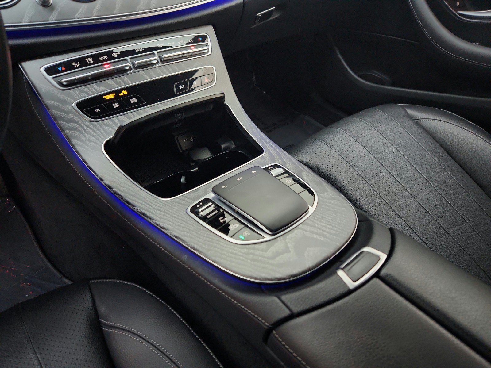 Used 2021 Mercedes-Benz E 350 Sedan image 25