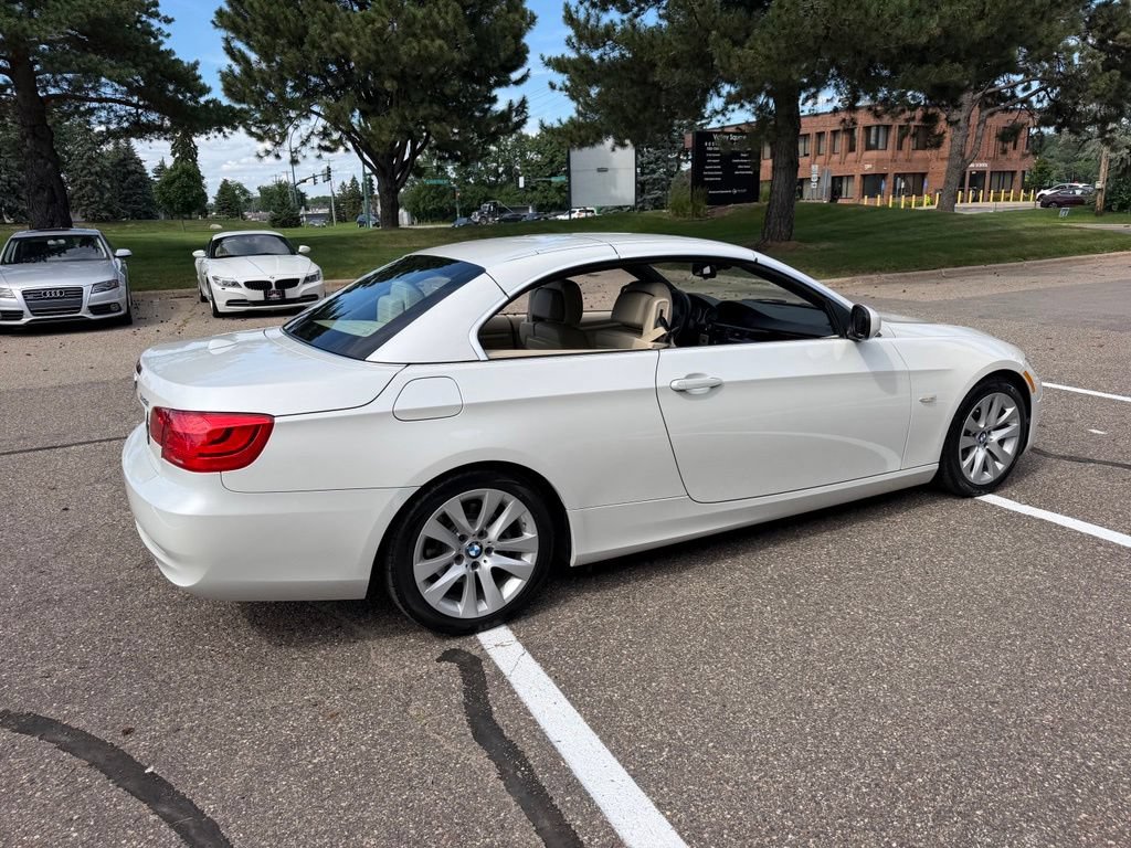 Used 2012 BMW 328i Convertible RWD image 82