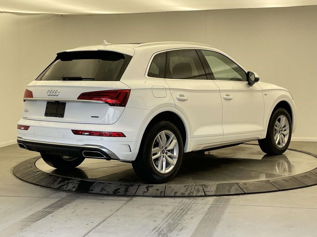 Certified 2023 Audi Q5 2.0T Premium w/ Convenience Package AWD/4WD image 7