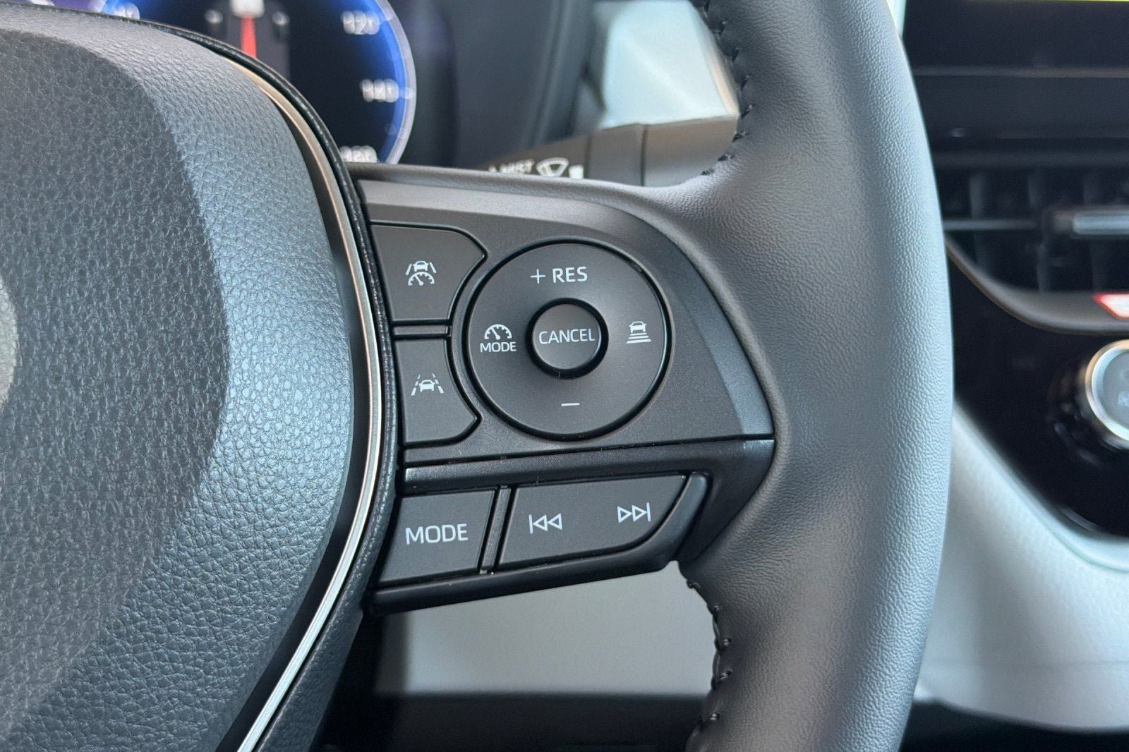 New 2026 Toyota Corolla SE FWD image 28