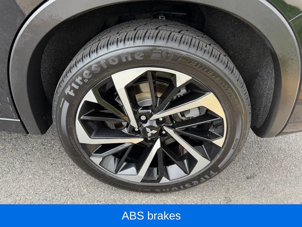 Used 2023 Mitsubishi Outlander SEL AWD/4WD image 13