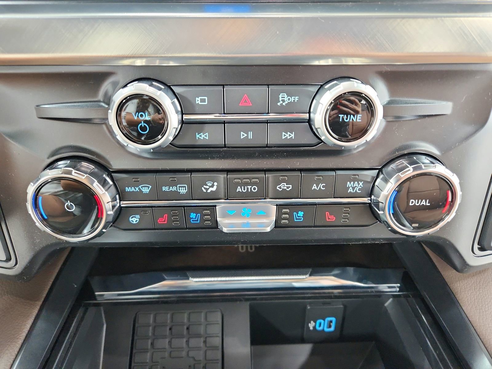 New 2026 Ford F350 King Ranch image 33