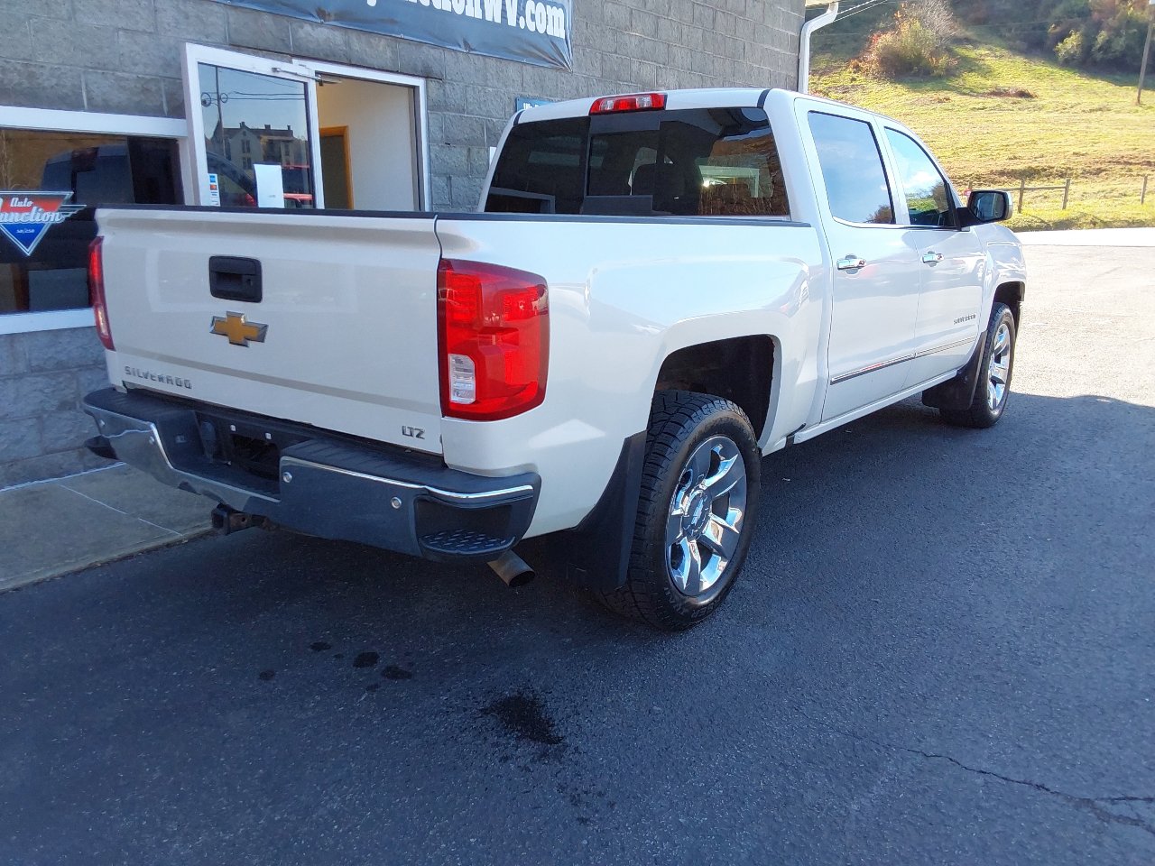 Used 2017 Chevrolet Silverado 1500 LTZ w/ Sport Package image 3