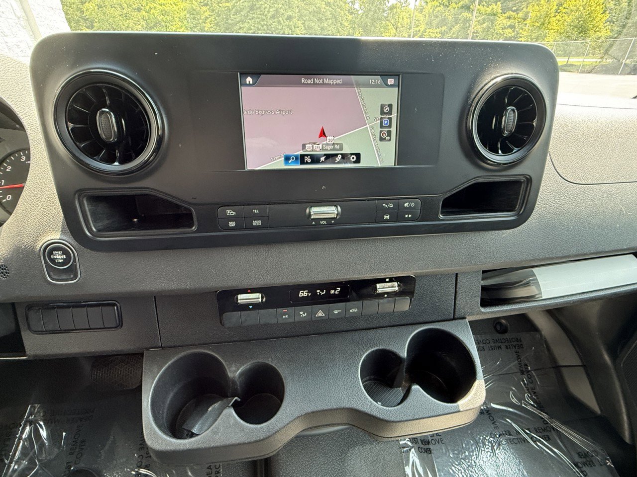 Used 2019 Mercedes-Benz Sprinter 1500 image 17