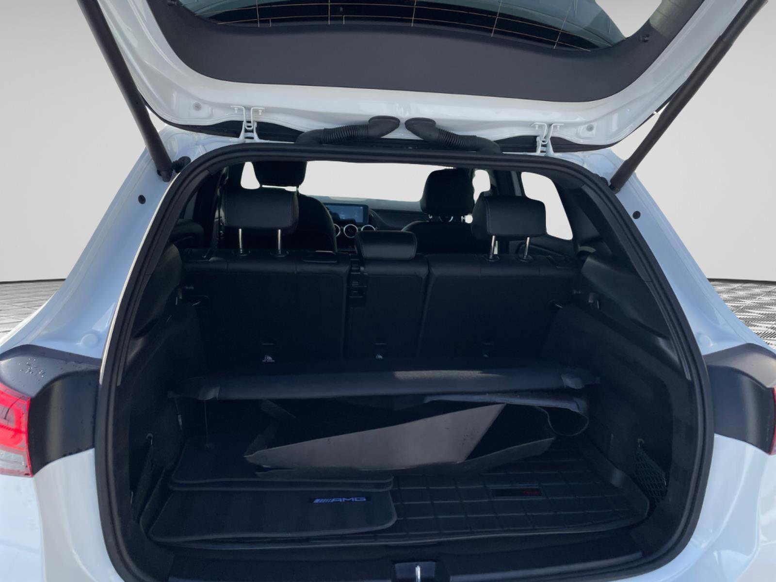 Used 2022 Mercedes-Benz GLA 250 4MATIC image 15