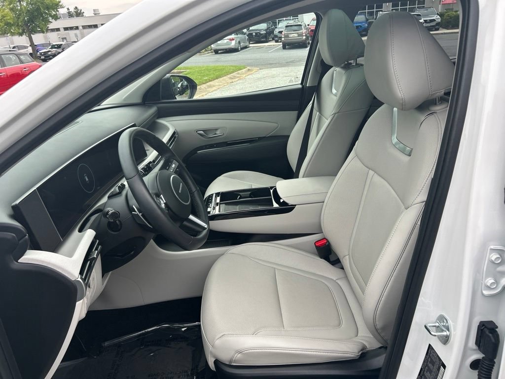 Used 2026 Hyundai Tucson Limited FWD image 25