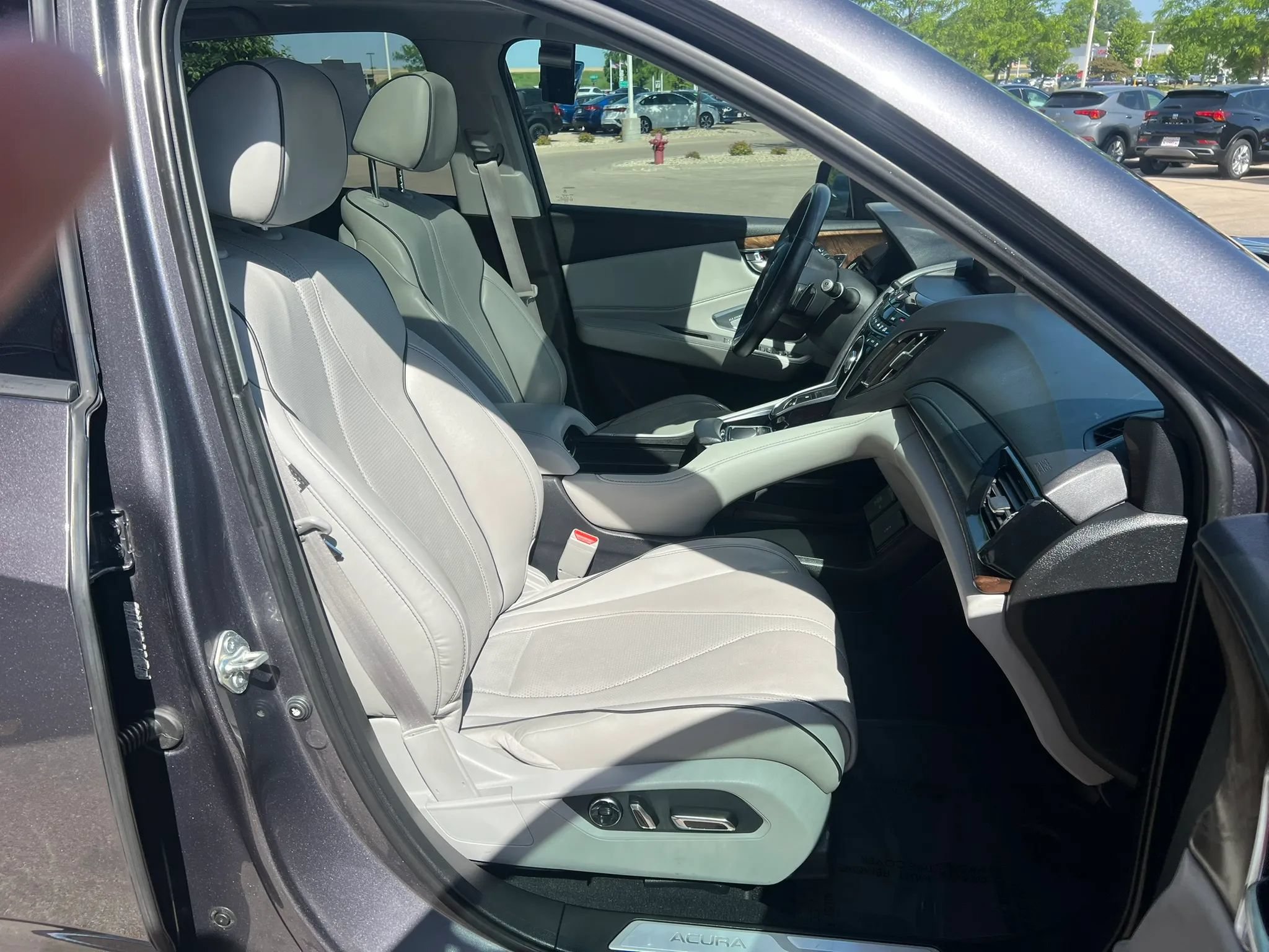 Used 2019 Acura RDX AWD w/ Advance Package image 8