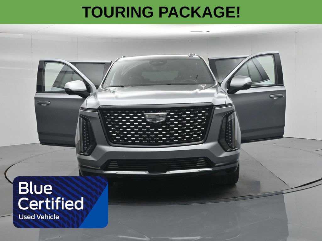 Used 2025 Cadillac Escalade Premium Luxury w/ Touring Package AWD/4WD image 35